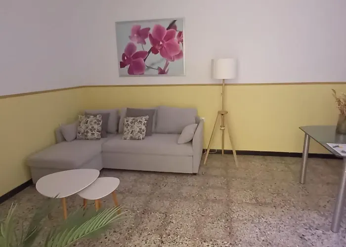 Edara - Haus Mit Privatem Garten By Interhome בית נופש