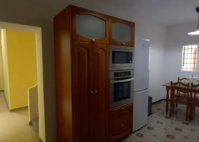 Edara - Haus Mit Privatem Garten By Interhome בית נופש *